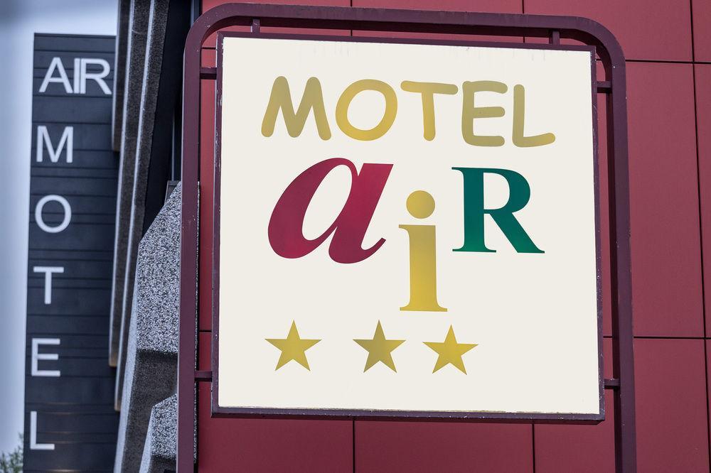 מסטרה Hotel Airmotel מראה חיצוני תמונה